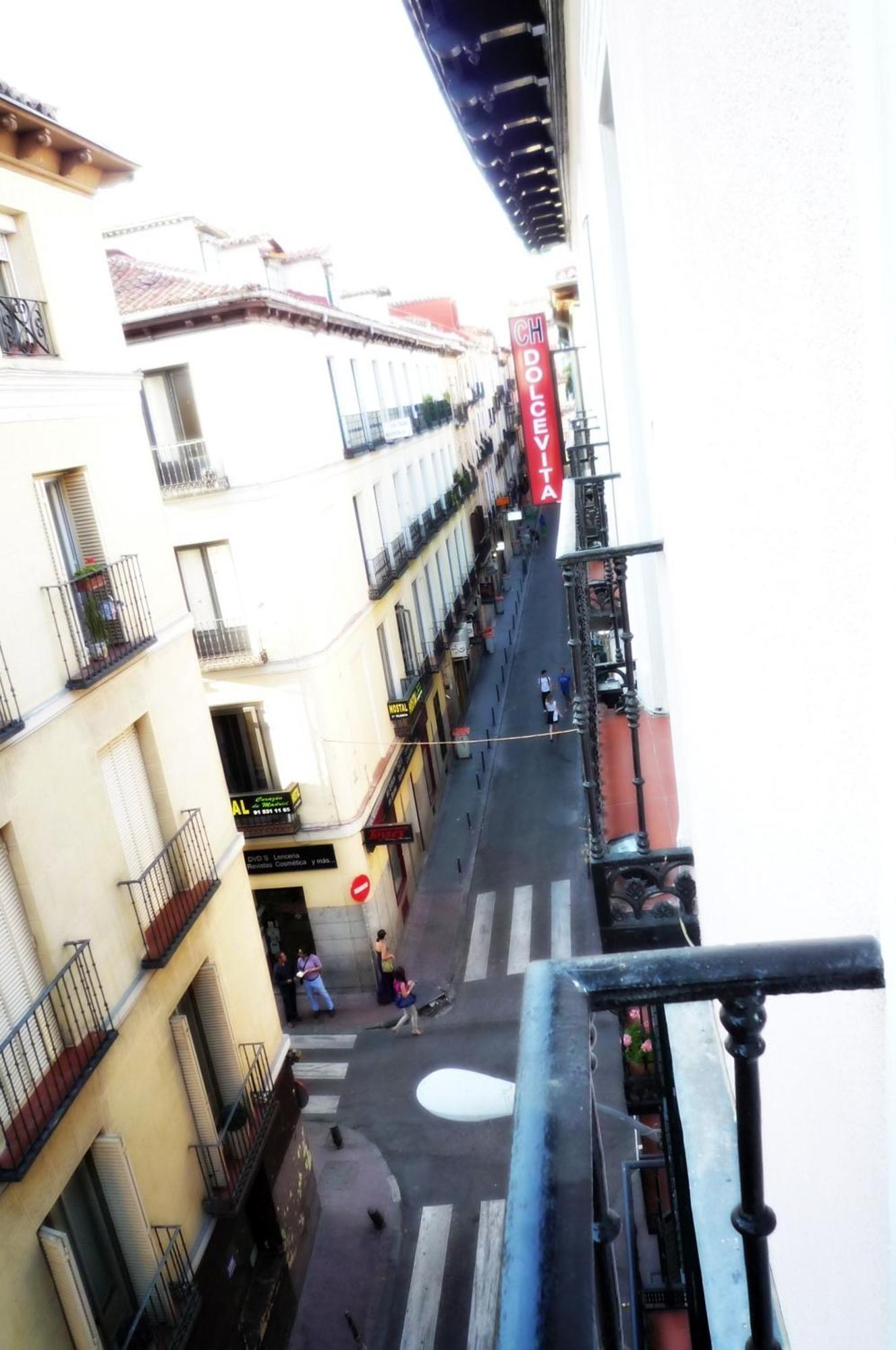 Affittacamere Casa De Huespedes Dolce Madrid