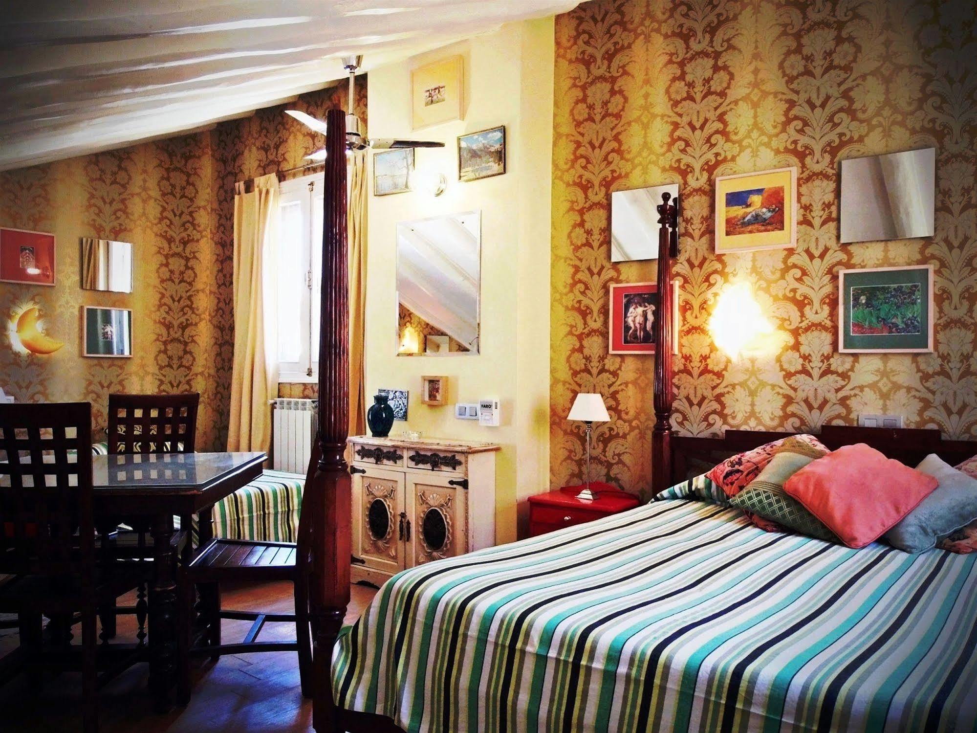 Affittacamere Casa De Huespedes Dolce Madrid