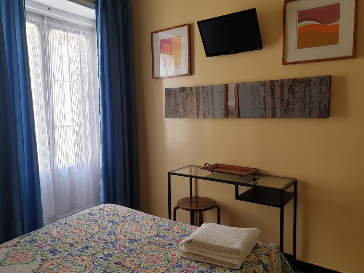 Affittacamere Casa De Huespedes Dolce 2*